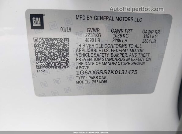 1G6AX5SS7K0131475 2019 CADILLAC CTS White Engine compartment view
