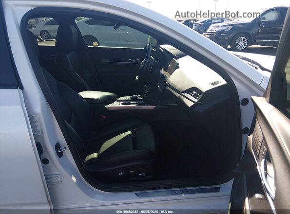 1G6DC5RK3M0118112 2021 CADILLAC CT4 White Widok wnętrza z przodu