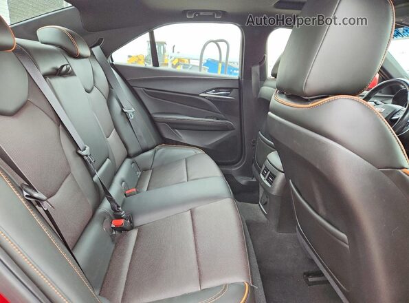 1G6DG5RK7M0105822 2021 CADILLAC CT4 Red Vista de los asientos traseros