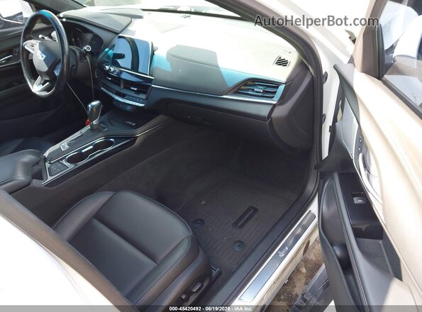 1G6DJ5RKXM0145040 2021 CADILLAC CT4 Белый Вид салона спереди