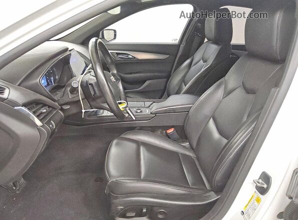 1G6DM5RK1P0115243 2023 CADILLAC CT5 White Вид салону спереду