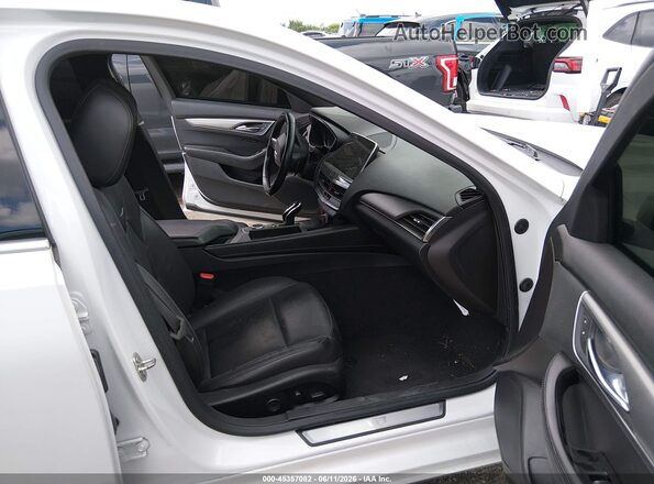 1G6DN5RK7N0119033 2022 CADILLAC CT5 White Front interior view