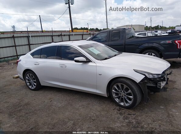 1G6DN5RK7N0119033 2022 CADILLAC CT5 White Rear interior view