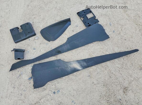 1G6DN5RKXS0108927 2025 CADILLAC CT5 Black Vista de la etiqueta del VIN