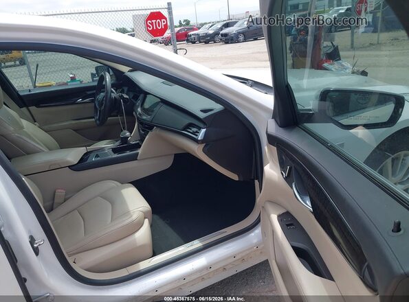 1G6KB5RS4GU162062 2016 CADILLAC CT6 White Front interior view