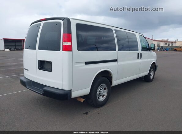 1GAWGEFG0J1280451 2018 CHEVROLET EXPRESS White Задня права чверть