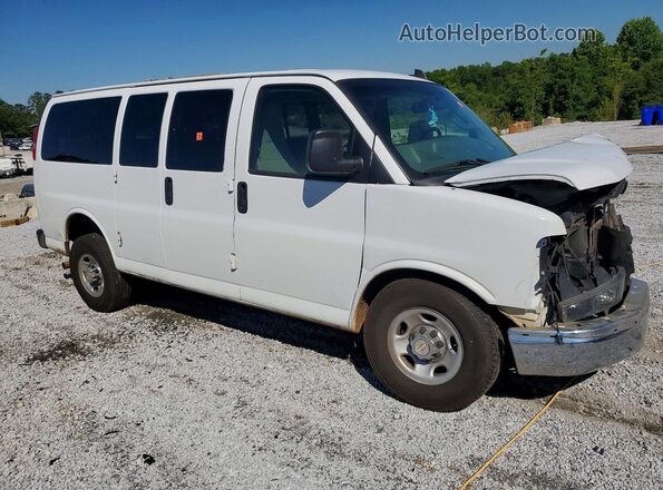 1GAWGFFG7K1218875 2019 CHEVROLET EXPRESS White წინა მარჯვენა