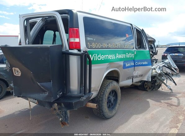 1GAZGNFG2H1291393 2017 CHEVROLET EXPRESS Серебряный Задняя правая четверть