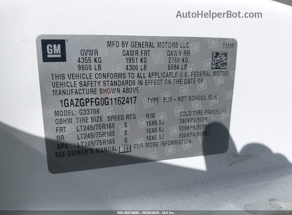 1GAZGPFG0G1162417 2016 CHEVROLET EXPRESS White Engine compartment view