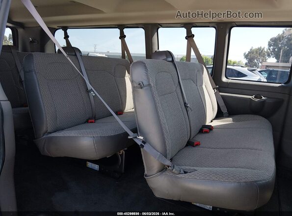 1GAZGPFG4J1337629 2018 CHEVROLET EXPRESS White 