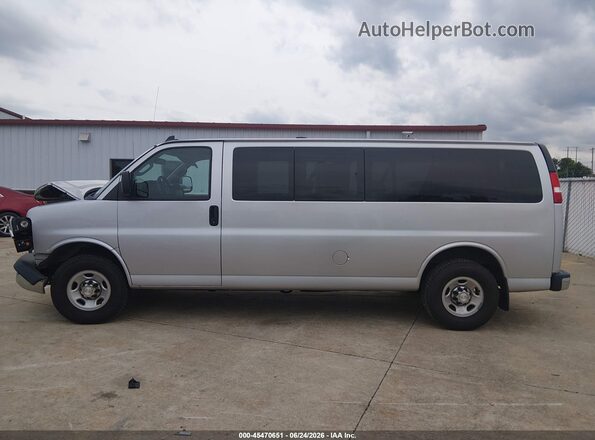 1GAZGPFG5J1319897 2018 CHEVROLET EXPRESS Gray Vista interior de 360 grados
