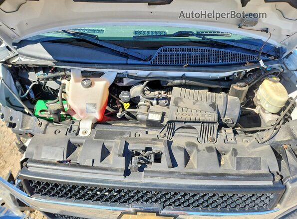 1GAZGPFG7G1201164 2016 CHEVROLET EXPRESS Белый Вид подкапотного пространства