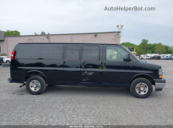 1GAZGPFG7J1243129 2018 CHEVROLET EXPRESS Black 