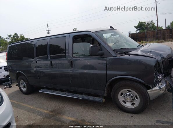 1GAZGPFG9G1269627 2016 CHEVROLET EXPRESS Silver Vista interior de 360 grados