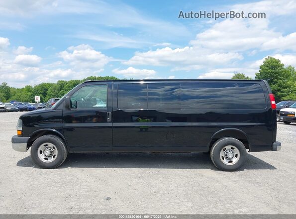 1GAZGPFG9G1315053 2016 CHEVROLET EXPRESS Black 