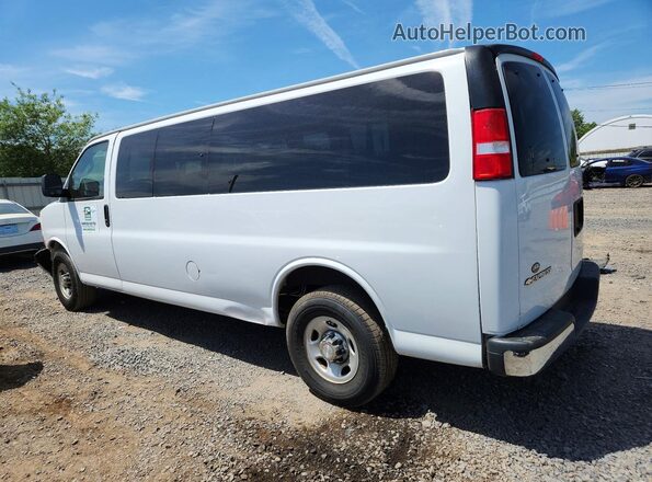 1GAZGPFG9K1368120 2019 CHEVROLET EXPRESS White Rear left