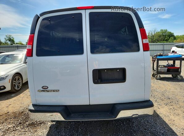 1GAZGPFG9K1368120 2019 CHEVROLET EXPRESS White Rear view