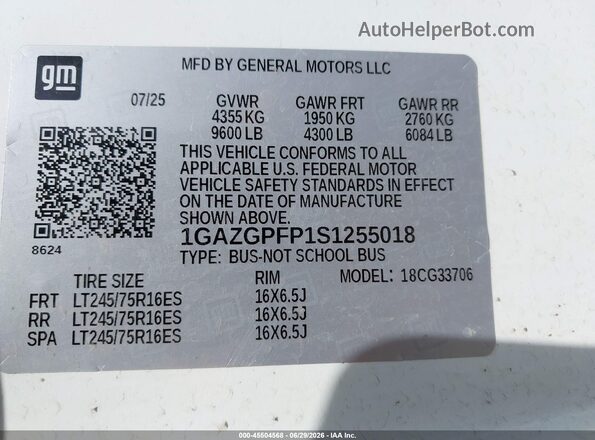 1GAZGPFP1S1255018 2025 CHEVROLET EXPRESS White Engine compartment view