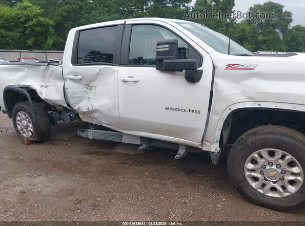 1GC1KNE75TF141097 2026 CHEVROLET SILVERADO White Դիմացի տեսք
