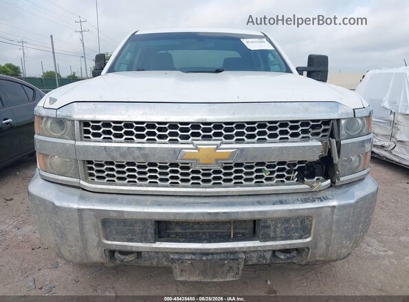 1GC1KREG7KF280864 2019 CHEVROLET SILVERADO White ხელსაწყოთა პანელის ხედი