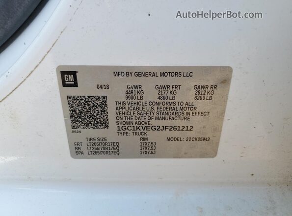 1GC1KVEG2JF261212 2018 CHEVROLET SILVERADO White ძრავის განყოფილების ხედი
