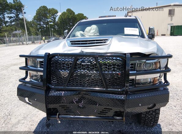 1GC1KWEY5JF246783 2018 CHEVROLET SILVERADO Silver Вид спереду