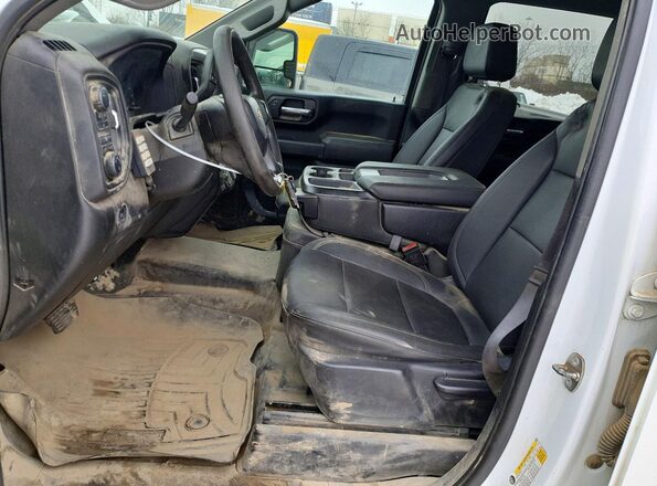 1GC1YLE73PF236203 2023 CHEVROLET SILVERADO Белый Вид салона спереди