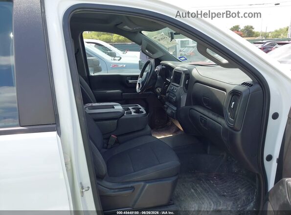 1GC2YLE70MF243609 2021 CHEVROLET SILVERADO Белый Вид салона спереди