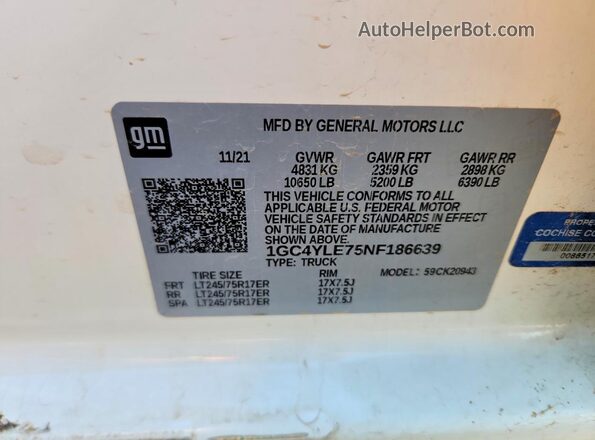 1GC4YLE75NF186639 2022 CHEVROLET SILVERADO White Engine compartment view
