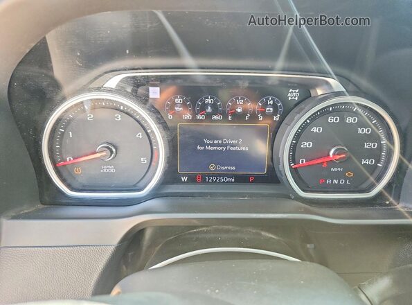 1GC4YVEY2NF193892 2022 CHEVROLET SILVERADO White ხელსაწყოთა პანელის ხედი