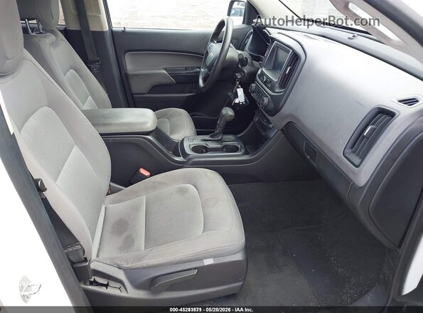 1GCGSBEA2H1257043 2017 CHEVROLET COLORADO White Вид салону спереду