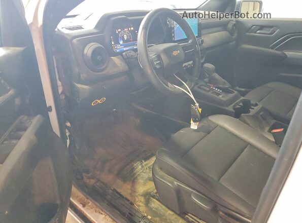 1GCGSBEC5P1153565 2023 CHEVROLET COLORADO Белый Вид панели приборов
