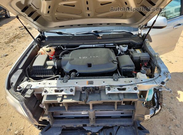 1GCGSBEN6L1160472 2020 CHEVROLET COLORADO Silver Rear interior view