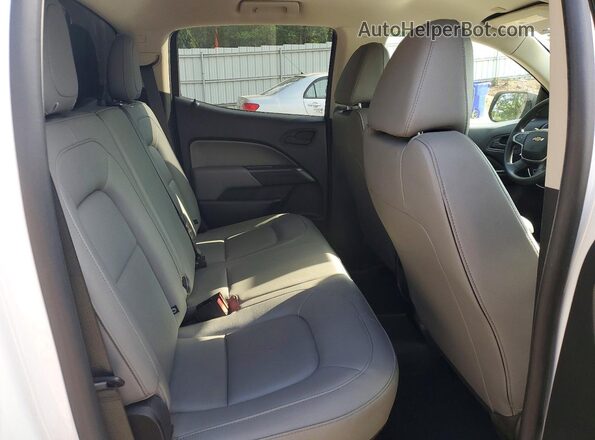 1GCGSBEN9K1173019 2019 CHEVROLET COLORADO White Rear seats view