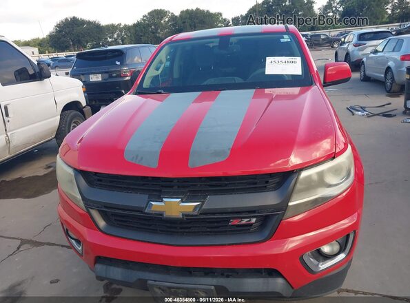 1GCGSDE36G1349588 2016 CHEVROLET COLORADO Red Widok wnętrza z tyłu