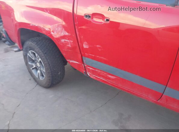 1GCGSDE36G1349588 2016 CHEVROLET COLORADO Red Widok z przodu