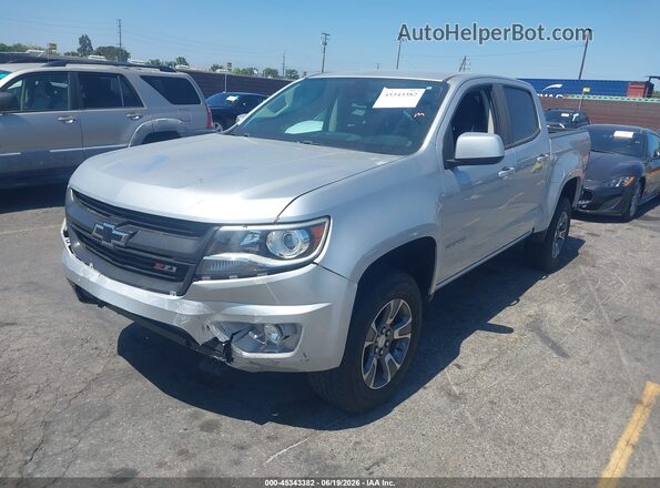 1GCGSDEN5H1178030 2017 CHEVROLET COLORADO Серебряный Передняя левая четверть