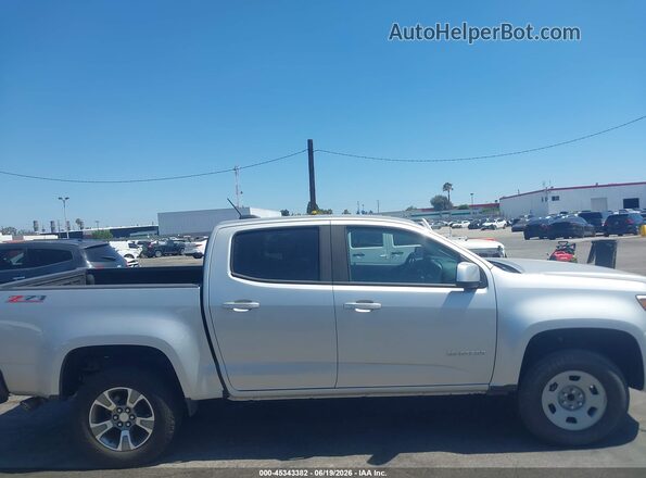 1GCGSDEN5H1178030 2017 CHEVROLET COLORADO Серебряный Вид задней части салона