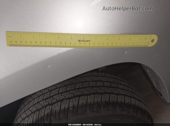 1GCGTBEN3J1103639 2018 CHEVROLET COLORADO Gray Widok zestawu wskaźników