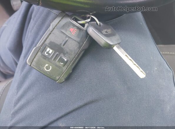 1GCGTCEN6J1151545 2018 CHEVROLET COLORADO Silver წინა პანელის ხედი