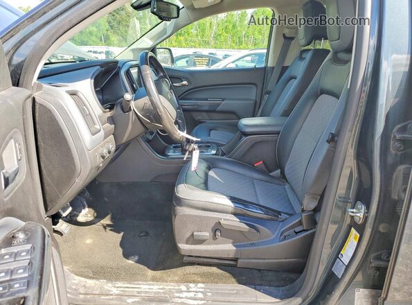 1GCGTDEN5H1175187 2017 CHEVROLET COLORADO Зеленый Вид салона спереди