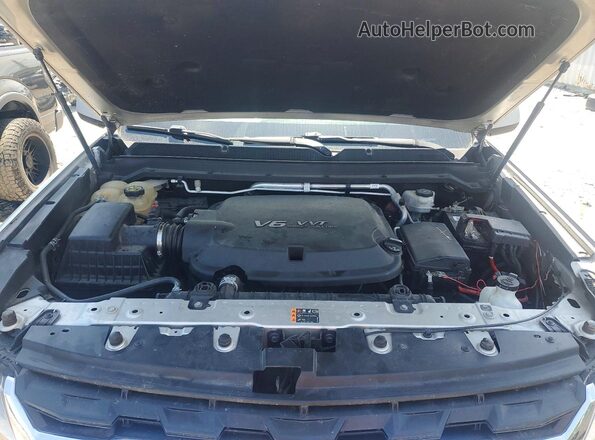 1GCGTDEN6H1244002 2017 CHEVROLET COLORADO Silver Widok wnętrza z tyłu