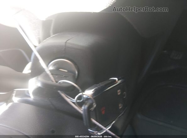 1GCGTDEN7H1180679 2017 CHEVROLET COLORADO Black Widok deski rozdzielczej