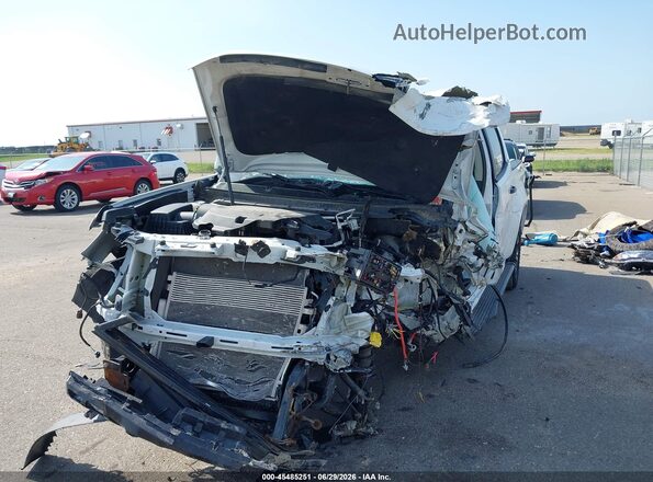 1GCGTDEN7N1298808 2022 CHEVROLET COLORADO White Widok z przodu