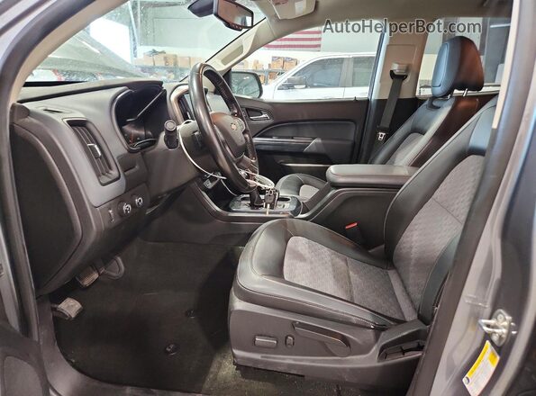 1GCGTDEN8J1201674 2018 CHEVROLET COLORADO Charcoal Widok wnętrza z przodu