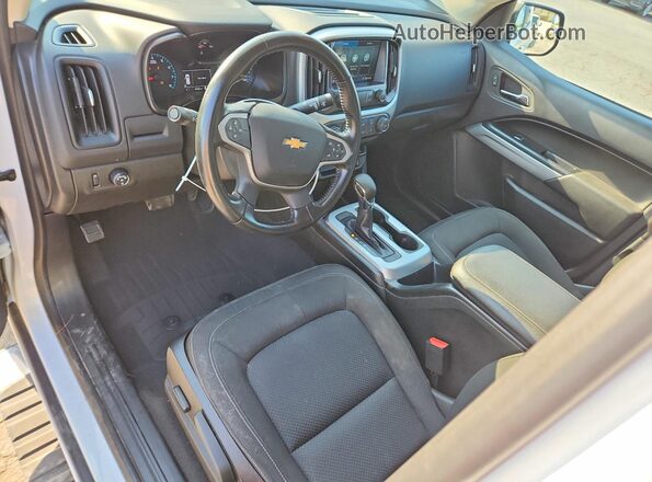 1GCHSCEN6N1116002 2022 CHEVROLET COLORADO Белый Вид панели приборов