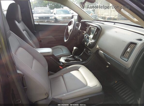 1GCHTBEA4J1122864 2018 CHEVROLET COLORADO Черный Вид салона спереди