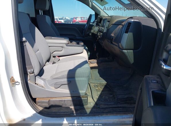 1GCNKNEC4JZ273049 2018 CHEVROLET SILVERADO White Սալոնի դիմացի տեսք