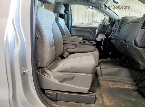 1GCNKNEH8GZ229284 2016 CHEVROLET SILVERADO Silver Rear seats view