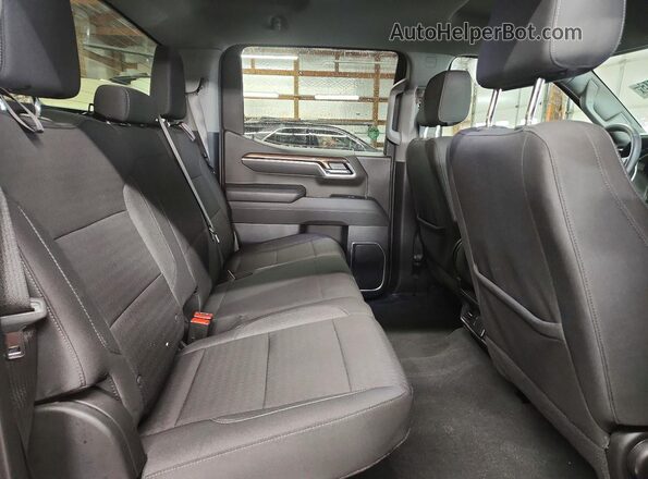 1GCPADED9TZ259035 2026 CHEVROLET SILVERADO Beige 